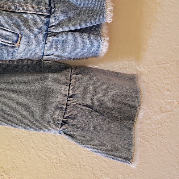 Nwot Ei8ht Dreams Ruffle Denim Jacket - Picture 4 of 5